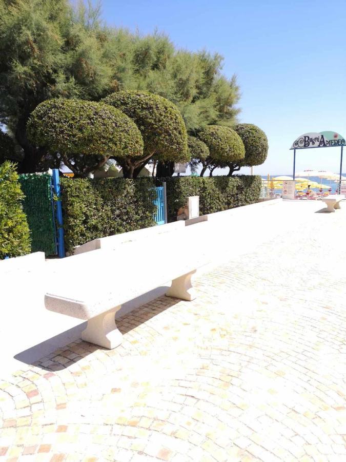 Апартаменты Giardino Sul Mare Casa Casoni Нумана Экстерьер фото