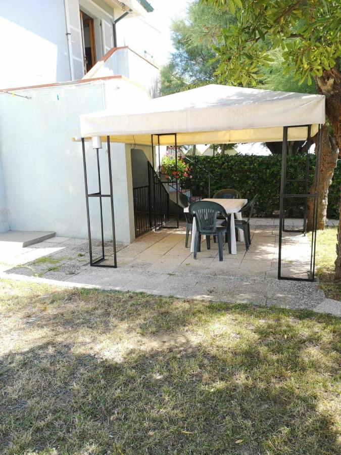 Апартаменты Giardino Sul Mare Casa Casoni Нумана Экстерьер фото